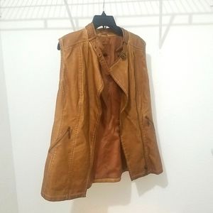 CHELSEA and VIOLET leather vest!